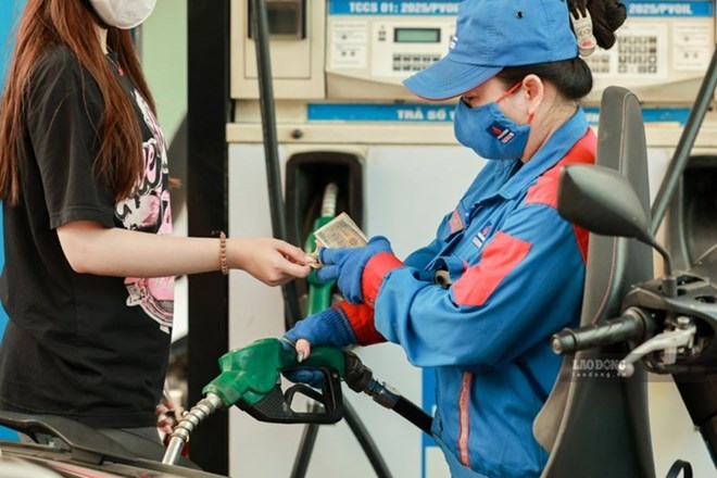 Thời hạn áp dụng ưu đãi thuế với mặt hàng xăng dầu được kéo dài đến hết 31.12.2026. Ảnh: Hải Nguyễn (ảnh chụp tháng 6.2026)