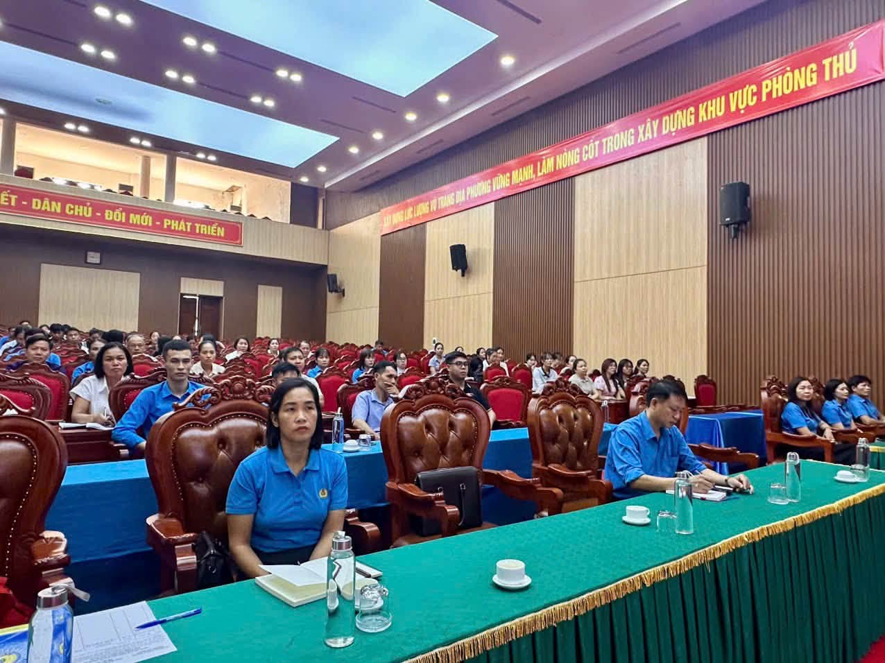 Training on dialogue skills for trade union officials in Phu Tho