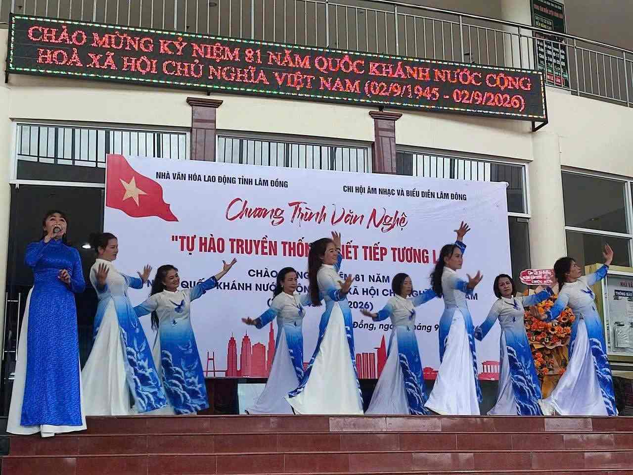34 works participating in the singing contest for workers, civil servants, and laborers in Lam Dong