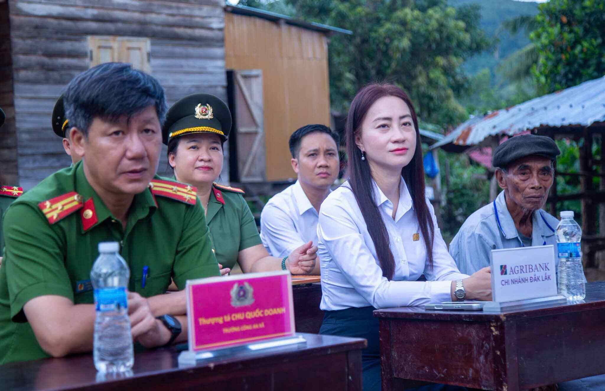 Quang cảnh buổi lễ. Ảnh: Công an tỉnh Đắk Lắk