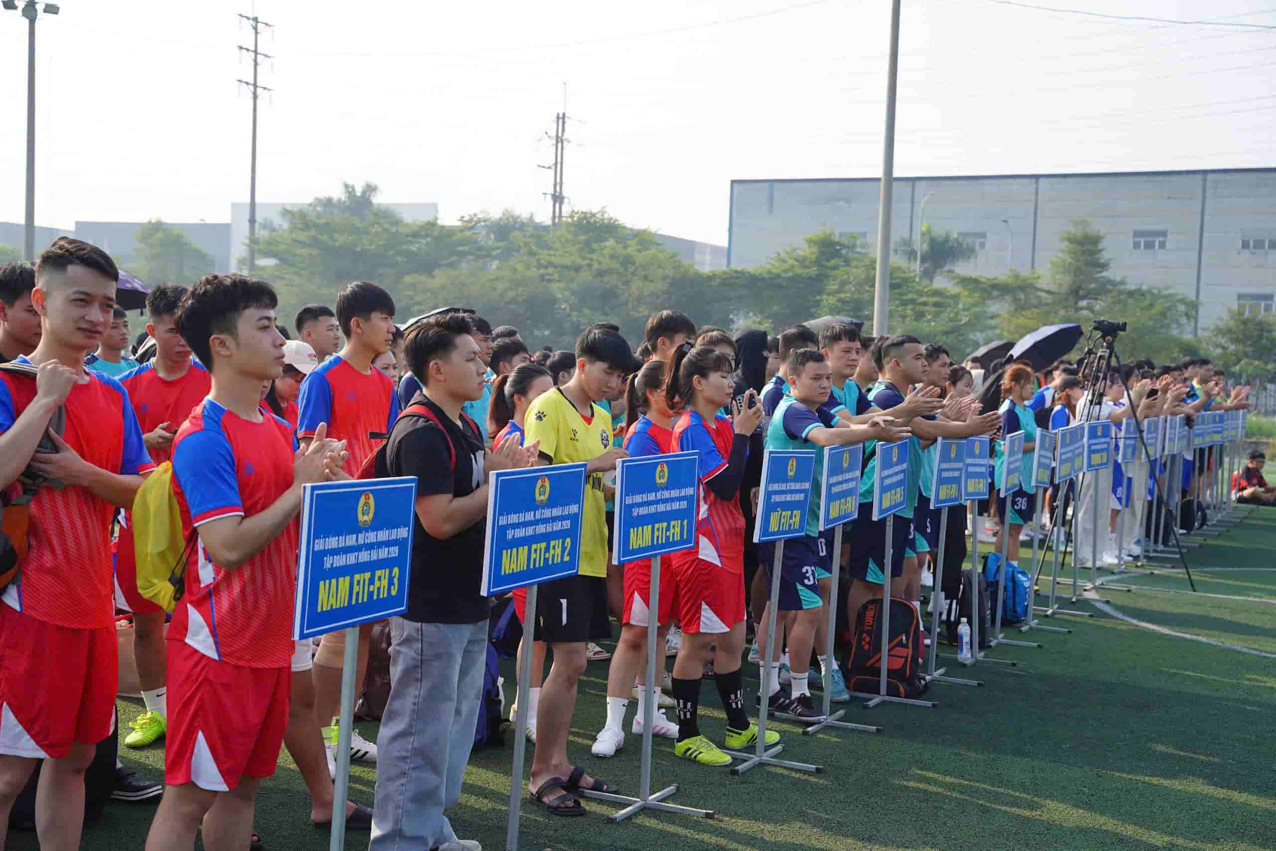 Hơn 370 công nhân tham gia Giải bóng đá nam, nữ Tập đoàn Hồng Hải năm 2026