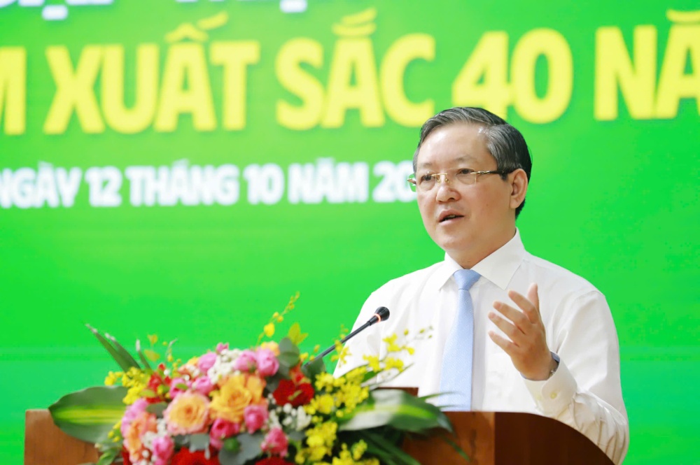 Ông Lương Quốc Đoàn - Ủy viên Trung ương Đảng, Chủ tịch Ban Chấp hành Trung ương Hội Nông dân Việt Nam chủ trì buổi gặp mặt. Ảnh: Phạm Hưng