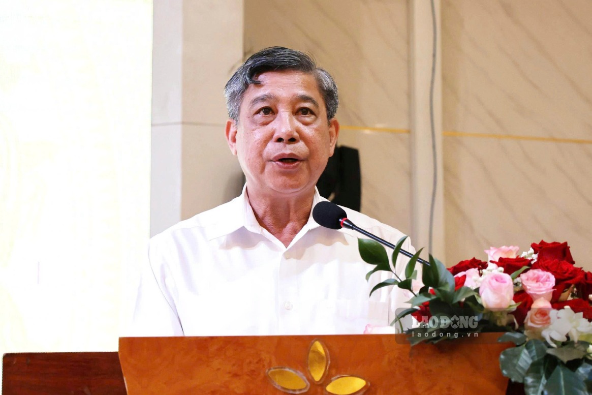 Ông Đồng Văn Thanh phát biểu tại hội nghị. Ảnh: Tạ Quang (ảnh chụp ngày 12.10)
