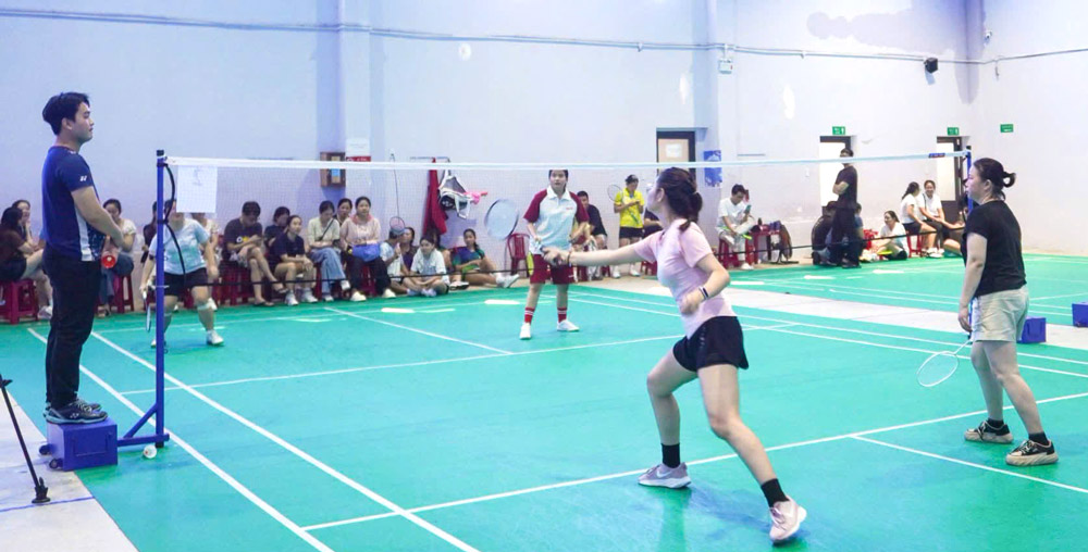 Công đoàn phường Ngũ Hành Sơn, Đà Nẵng tổ chức giải cầu lông nữ đoàn viên, người lao động