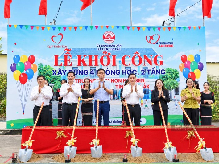 Lễ khởi công xây dựng trường học tại xã Liên Sơn Lắk ngày 12.10.2026. Ảnh: Bảo Trung