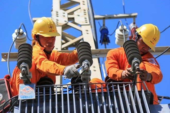 Cử tri đề nghị sớm áp dụng biểu giá bán lẻ điện sinh hoạt mới