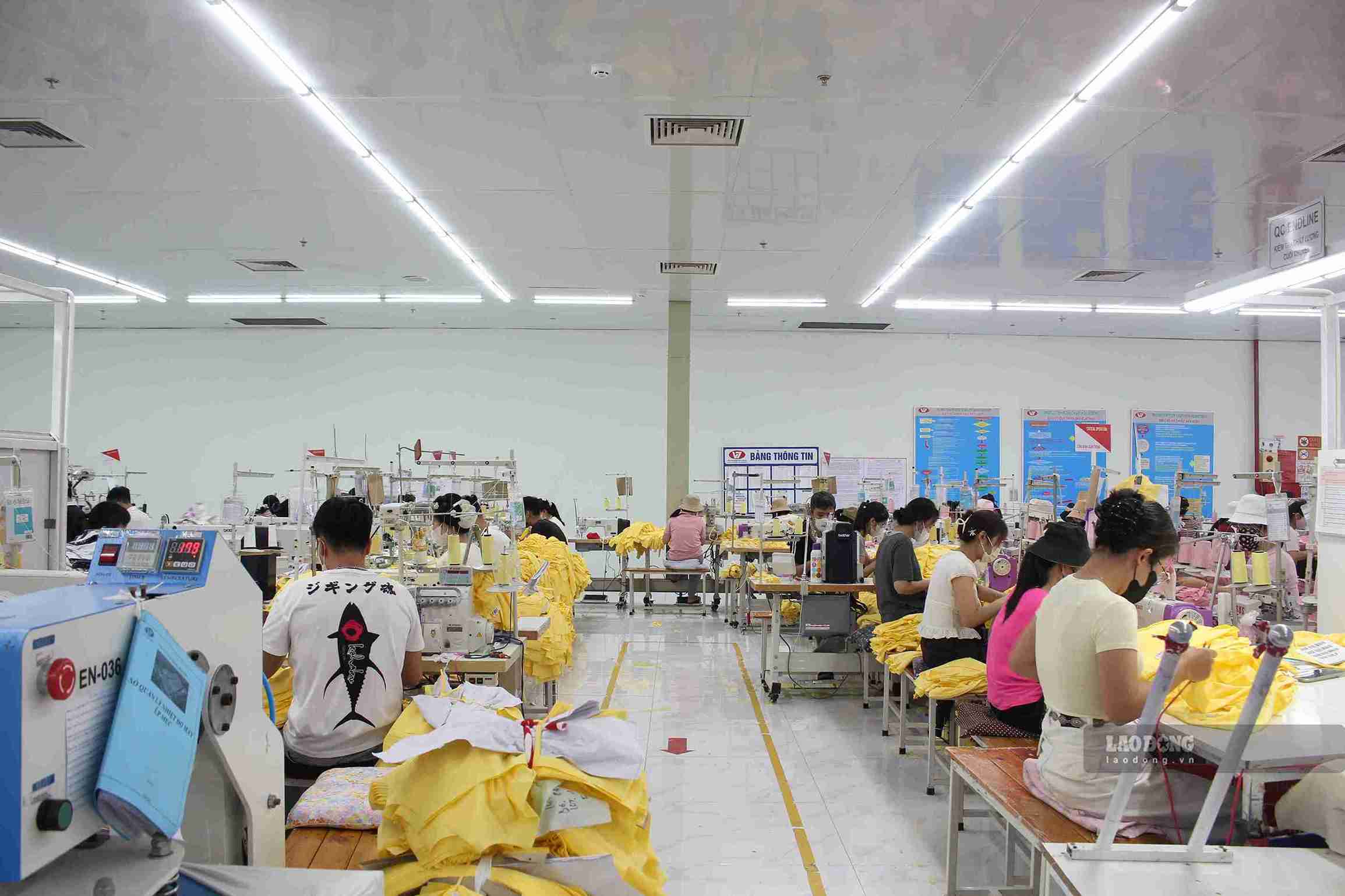 Chuyển đổi số mở thêm cơ hội nâng cao kỹ năng cho người lao động. Ảnh: Mai Hương