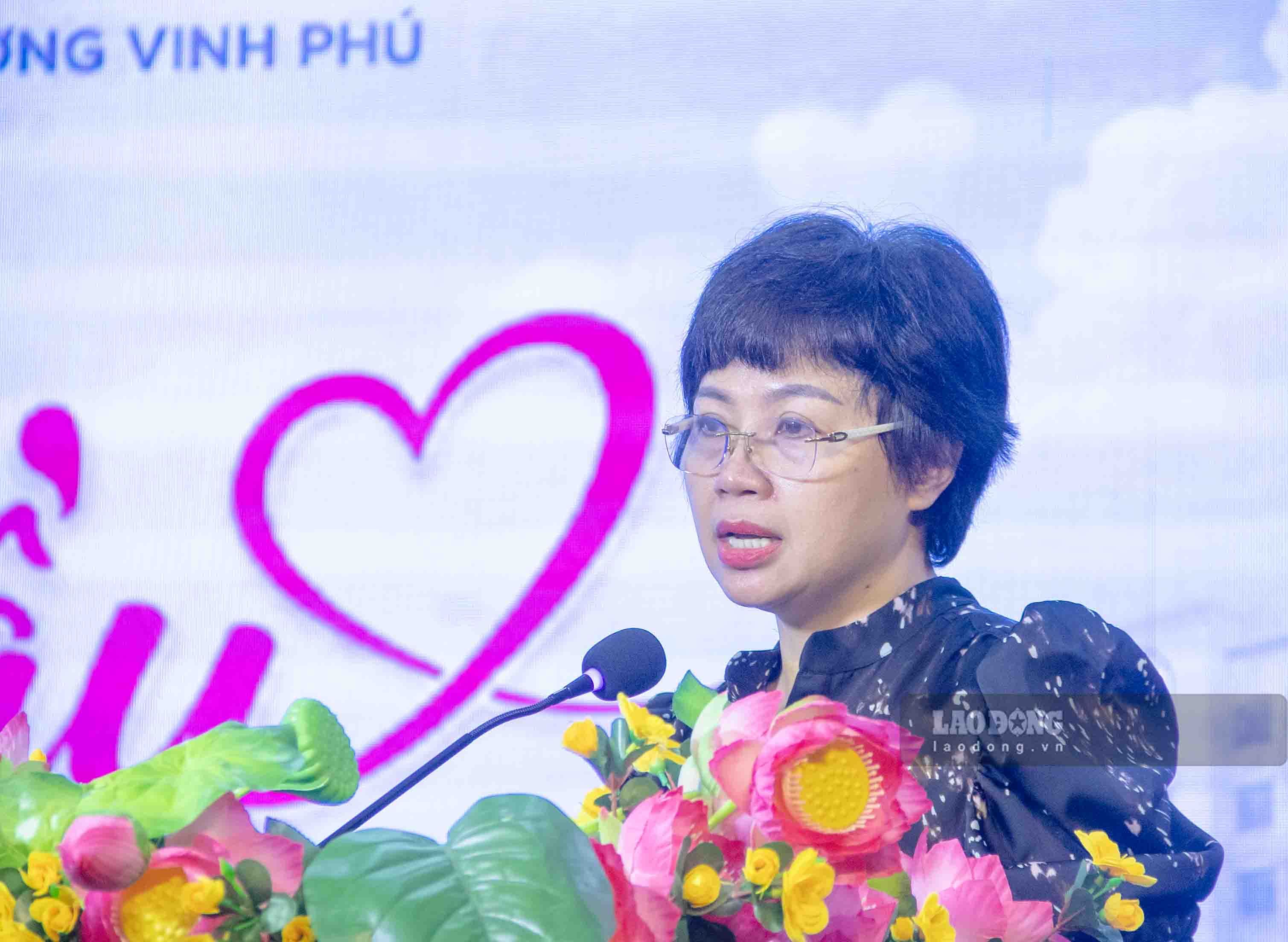 Phó Tổng Giám đốc Công ty CP Bệnh viện 115 Phạm Thị Kim Diệp phát biểu tại chương trình. Ảnh: Duy Chương