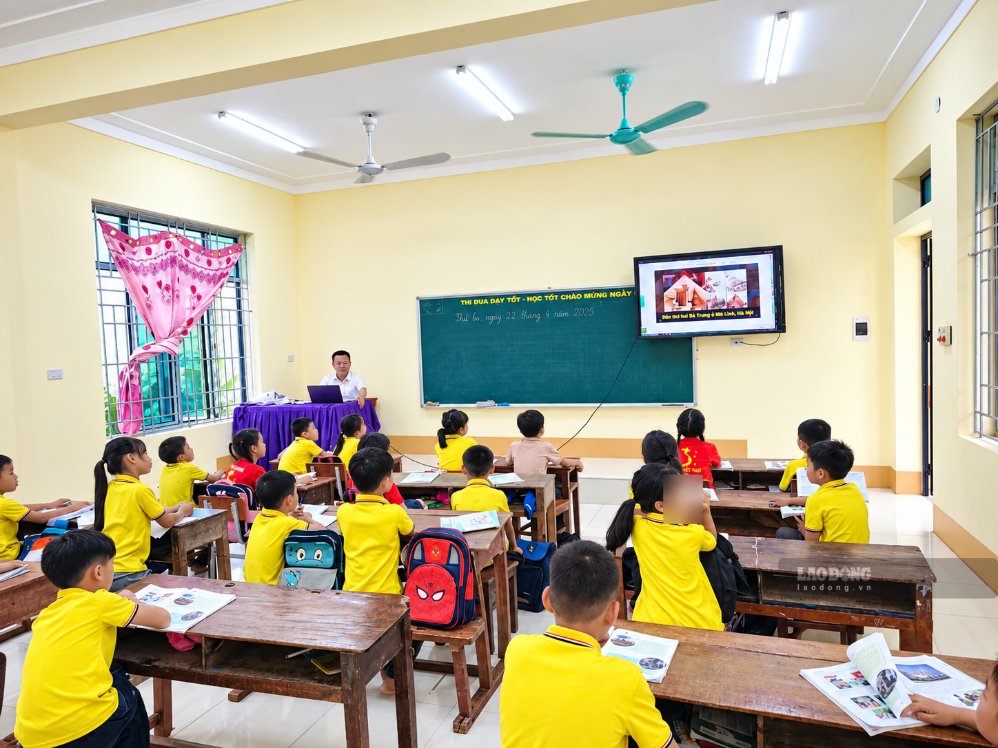 Trường Tiểu học Lăng Thành, công trình do Quỹ Tấm lòng Vàng tài trợ, đáp ứng tốt nhu cầu học tập của con em xóm Làng Cầu, xã Lăng Thành (nay là xã Giai Lạc). Ảnh: Quang Đại chụp tháng 9.2025