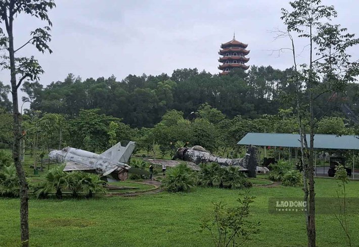 Công trình tháp chuông nổi bật tại khu di tích Ngã ba Đồng Lộc. Ảnh: Trần Tuấn chụp ngày 17.9.2026
