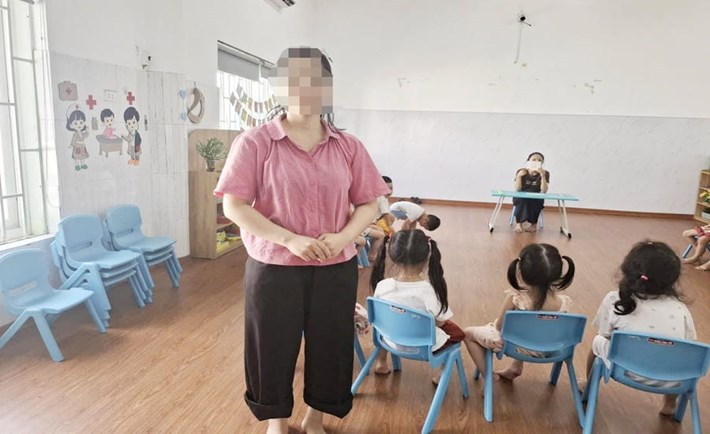 H 씨는 출산한 지 거의 1년이 되었지만 회사가 사회 보험료를 체납하여 출산 수당을 받지 못했습니다. 사진: 쩐 뚜언