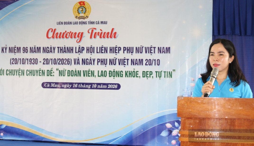 LĐLĐ Cà Mau tư vấn sức khỏe cho nữ công nhân
