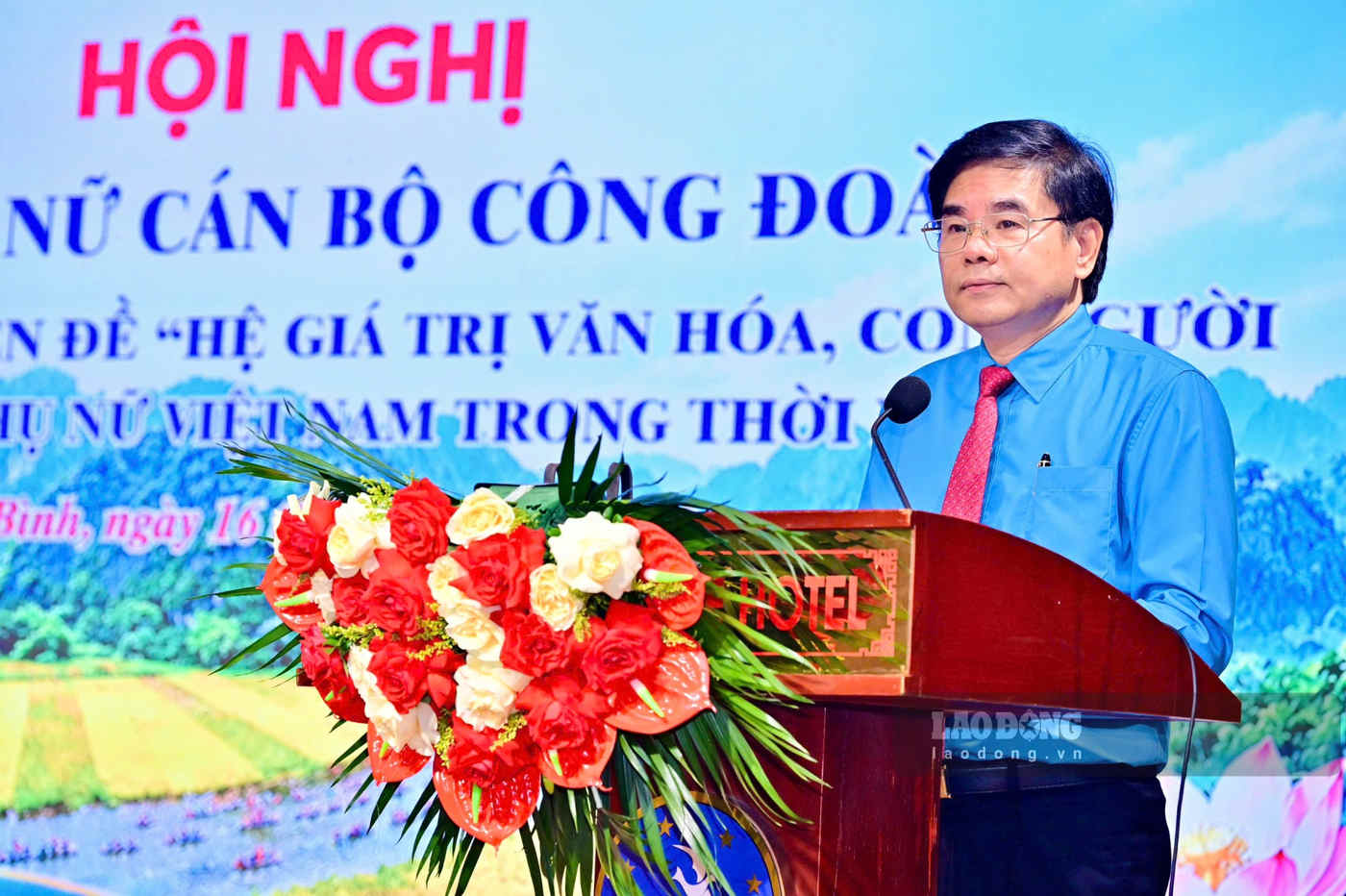 Ông Nguyễn Hải Long - Chủ tịch LĐLĐ tỉnh Ninh Bình phát biểu tại hội nghị. Ảnh: Nguyễn Trường (chụp ngày 16.10)