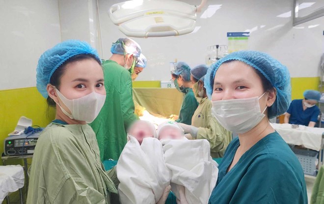 Thí điểm mô hình hỗ trợ đăng ký khai sinh tại Bệnh viện Phụ sản Hà Nội