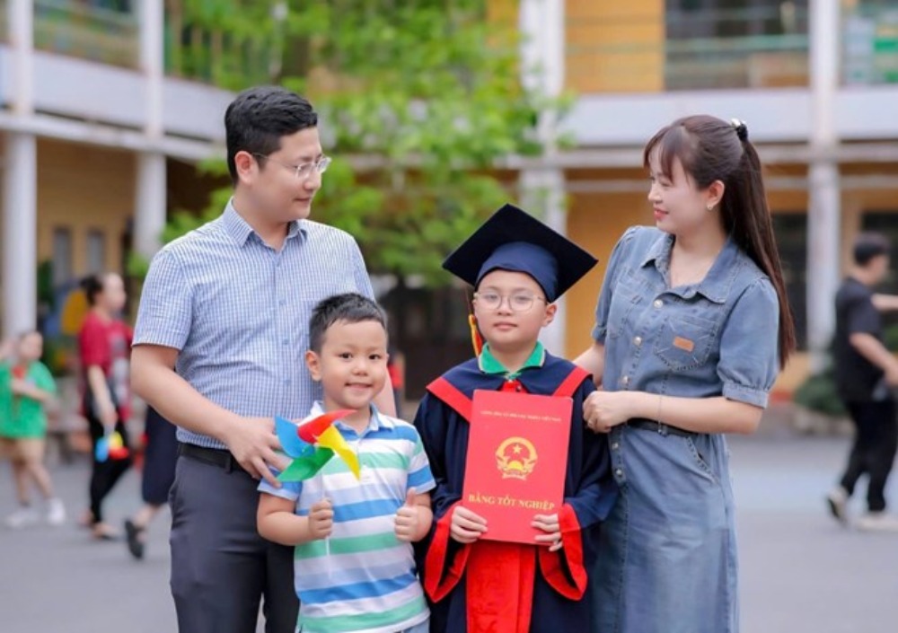 Chia sẻ - bí quyết giữ lửa hạnh phúc của gia đình kỹ sư viễn thông