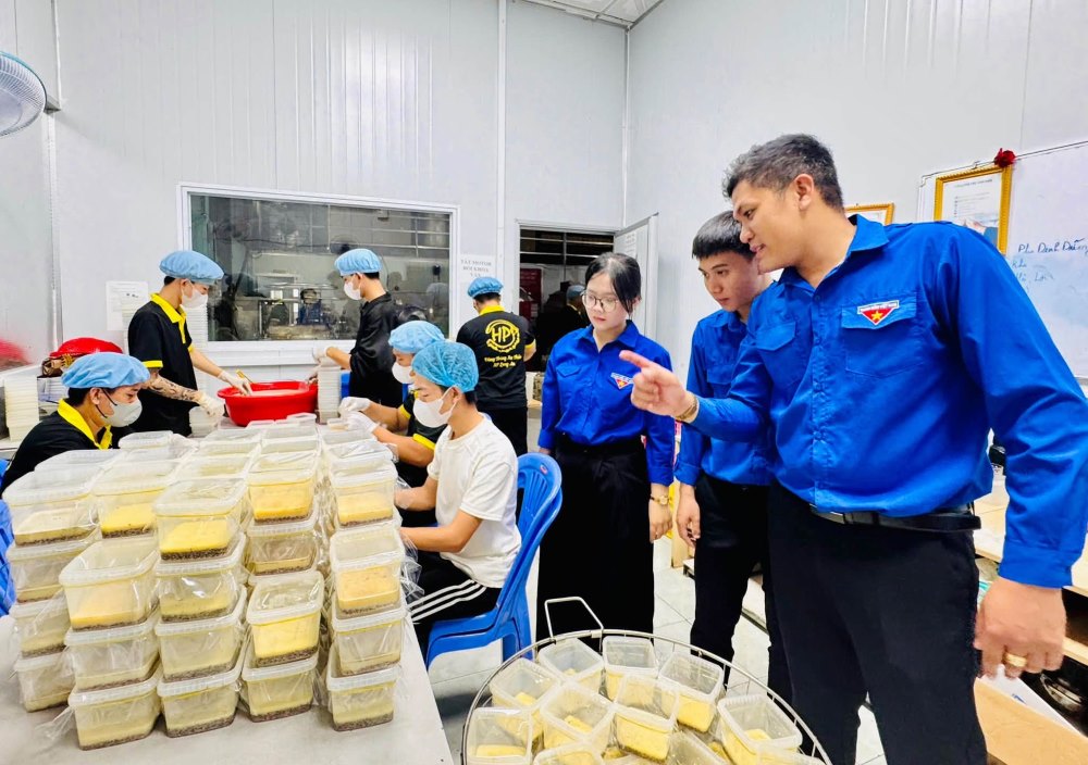 Thanh niên Tây Ninh vào nhà máy, tìm đường khởi nghiệp thực tế