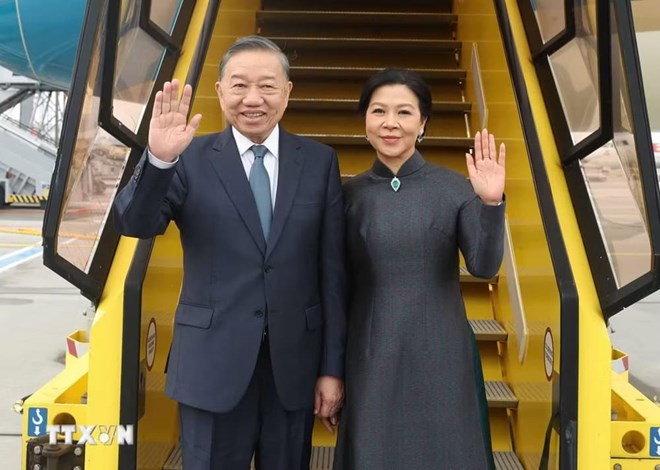 トー・ラム書記長兼国家主席と夫人は、デンマーク訪問を成功裏に終えた。