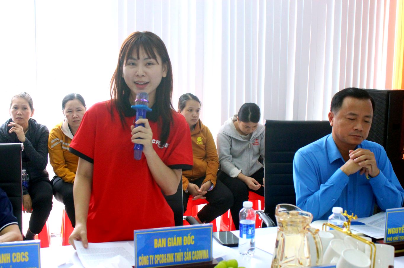 Phát biểu tại hội nghị, bà Lưu Thị Ngọc Thảo – Tổng Giám đốc Công ty Cổ phần Chế biến và Xuất nhập khẩu Thủy sản Cadovina, đánh giá mô hình thiết thực cho cả doanh nghiệp và người lao động. Ảnh: Thanh Mai