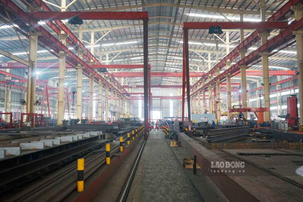 Khu nhà xưởng, lắp ráp cấu kiện của Công ty Cổ phần Cơ khí chế tạo Đại Dũng Nghi Sơn. Ảnh: Quách Du (chụp ngày 23.10.2026)