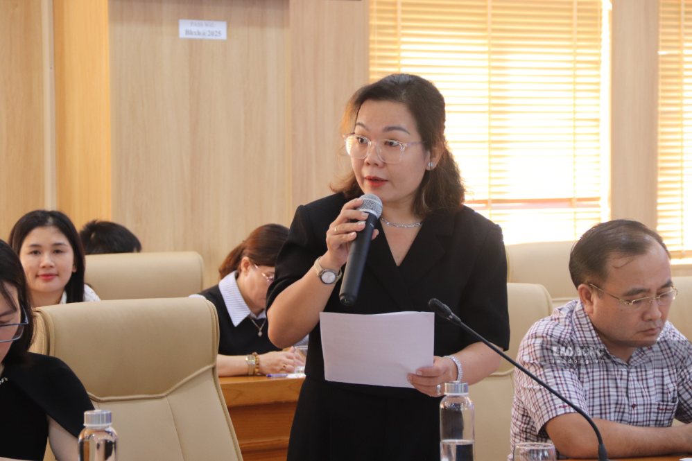 Bà Nguyễn Thị Thanh Xuân, Phó Ban Nữ công Công đoàn cơ sở Công ty Giày Rieker Việt Nam. Ảnh: Nguyễn Linh