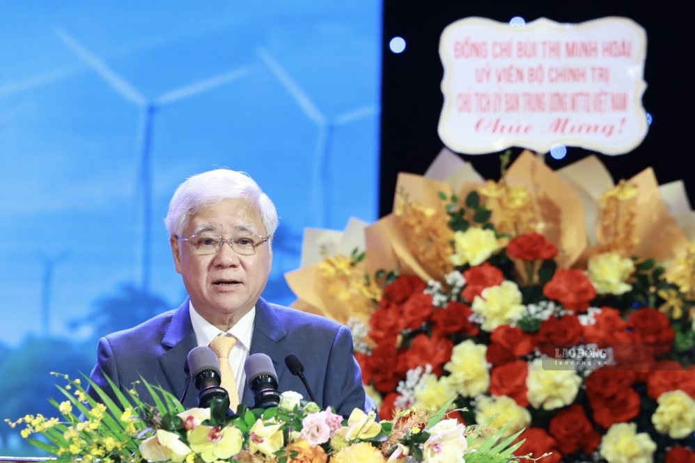Ông Đỗ Văn Chiến - Ủy viên Bộ Chính trị, Phó Chủ tịch Thường trực Quốc hội - phát biểu tại Chương trình tuyên dương Công nhân Việt Nam tiêu biểu toàn quốc năm 2026. Ảnh: Hải Nguyễn 