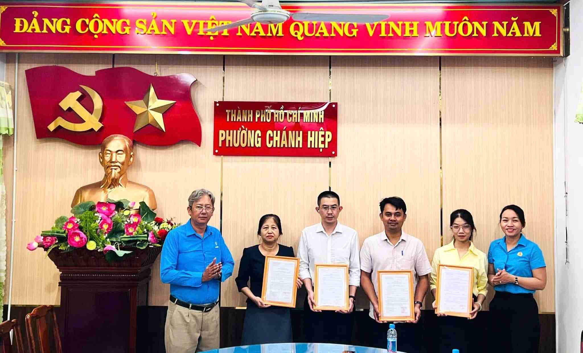 Thành lập thêm 17 CĐCS ở phường Chánh Hiệp, TPHCM