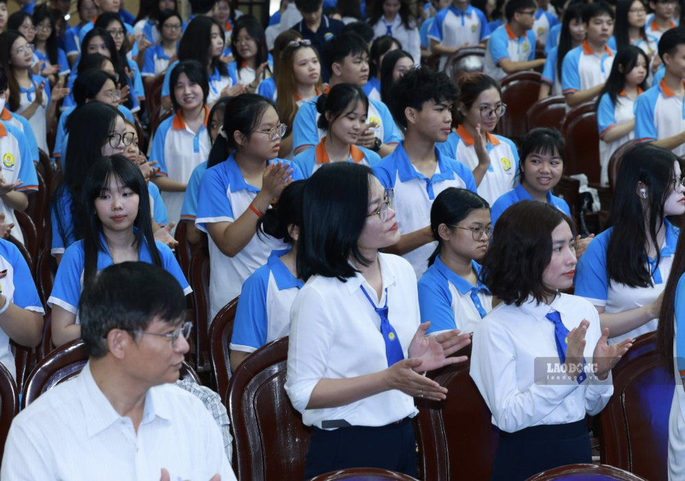 Sinh viên tham dự chương trình giao lưu. Ảnh: Hải Nguyễn