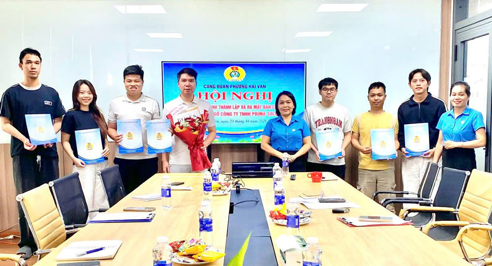 Công đoàn phường Hải Vân, Đà Nẵng thành lập 2 công đoàn cơ sở tại doanh nghiệp