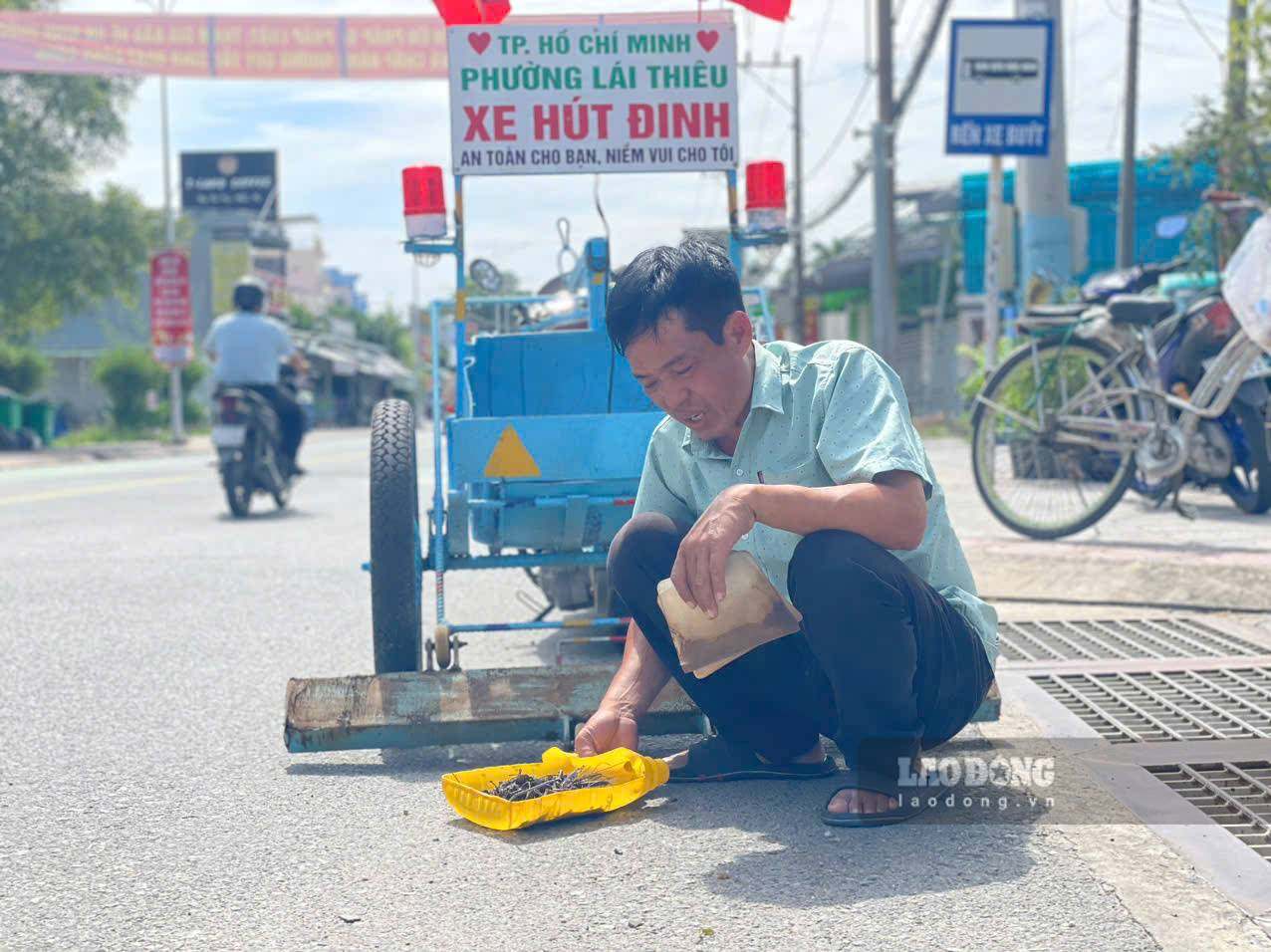 Chiếc xe hút đinh của anh Hiệp trở nên quen thuộc với người dân ở khu vực Bình Dương. Ảnh: Đình Trọng (chụp tháng 10.2026)