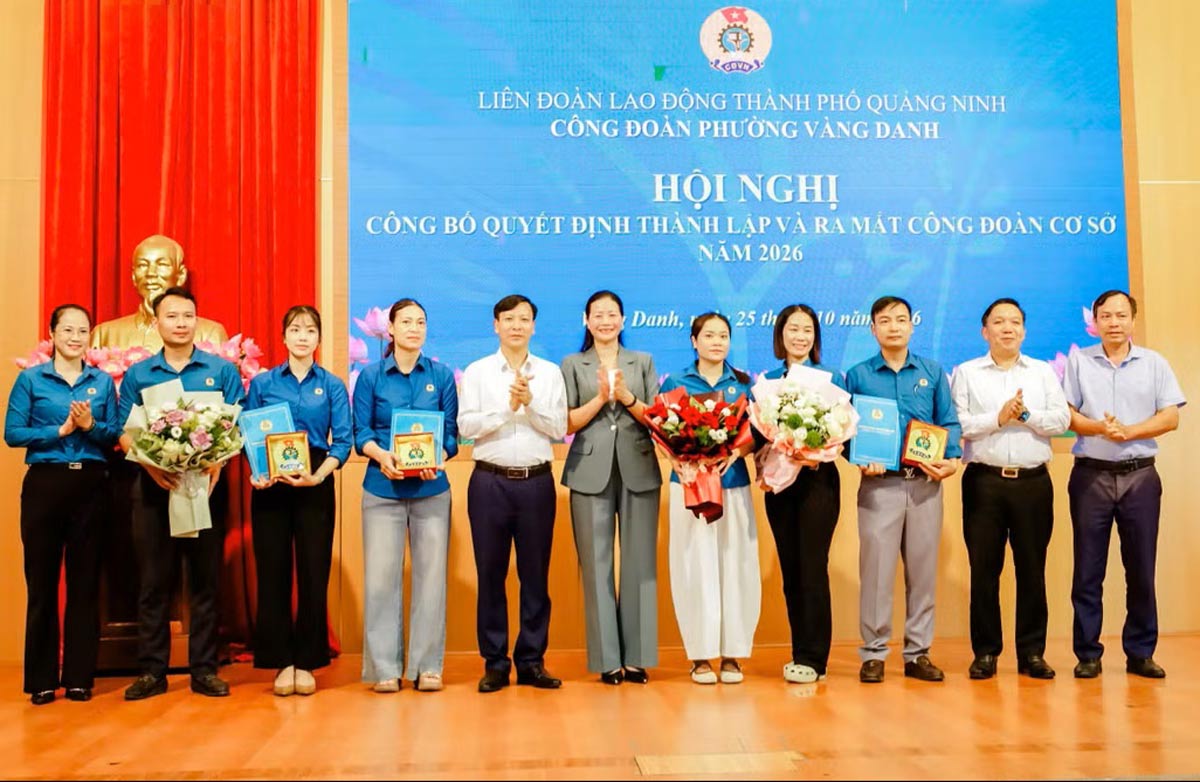 방 danh 동, 기업에서 3개의 기초 노동조합 출범