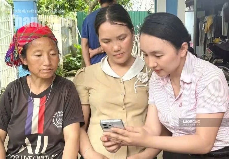 Tuyên Quang se esfuerza por eliminar las zonas de olas hundidas, llevando información a cada aldea