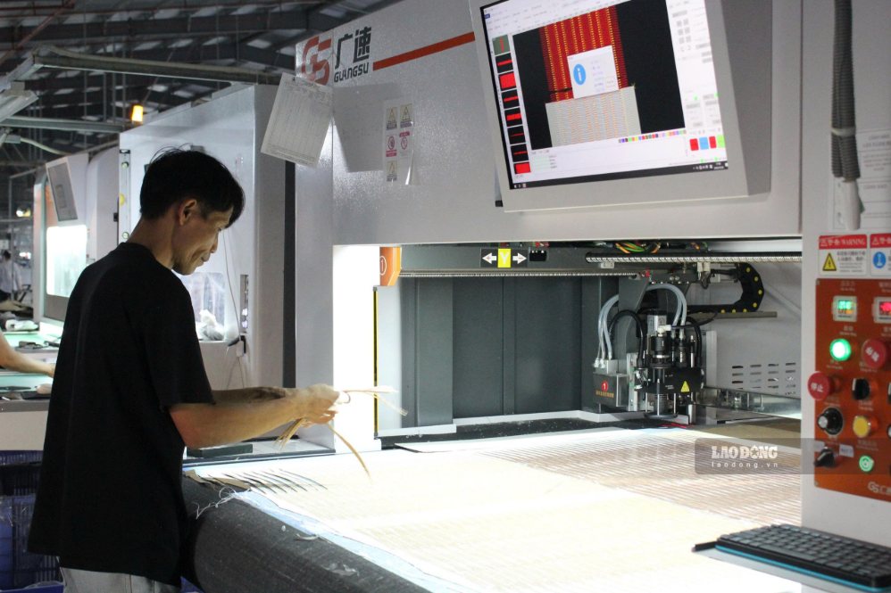 Hung Yen workers are creative and contribute to improving production efficiency