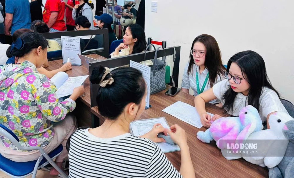 More than 8,000 job opportunities at the specialized trading session of construction - mechanics - transportation