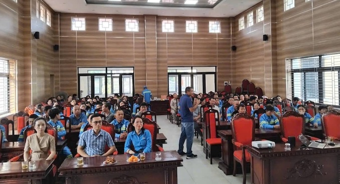 Occupational safety and hygiene training for officials and employees