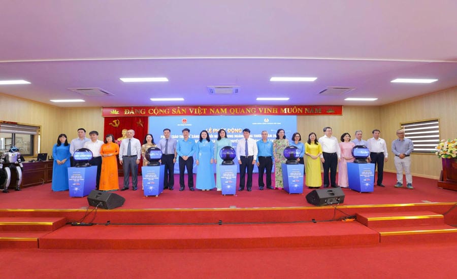 Arousing initiatives from workers in the Industry and Trade sector