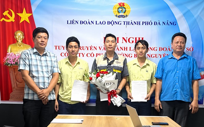 Công đoàn Đà Nẵng thành lập công đoàn cơ sở mới với 25 đoàn viên. Ảnh: Công đoàn Đà Nẵng