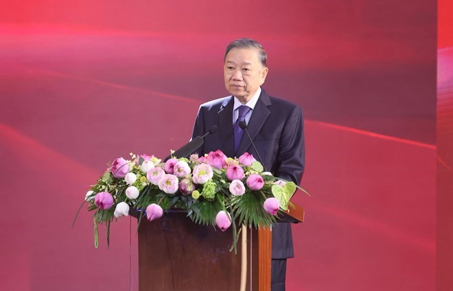 Tổng Bí thư, Chủ tịch nước Tô Lâm phát biểu chỉ đạo tại lễ kỷ niệm. Ảnh: UEH

