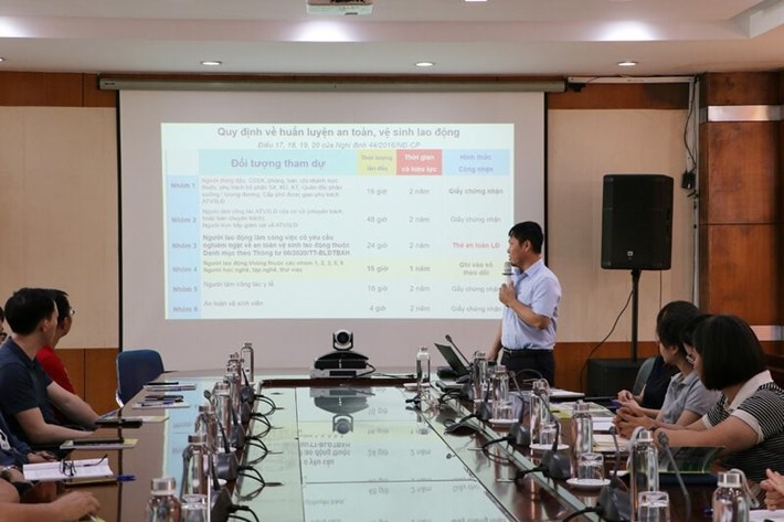 Công ty Cổ phần Hóa dầu và Xơ sợi Việt Nam (VNPOLY) tổ chức khóa huấn luyện An toàn vệ sinh lao động năm 2026 cho cán bộ, công nhân viên. Ảnh: Công đoàn Petrovietnam
