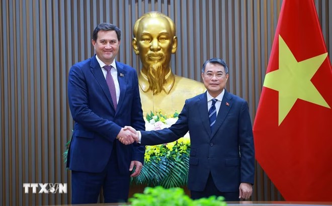 Promover la conexión de mercado, oportunidades de inversión y negocios entre Vietnam y Bielorrusia