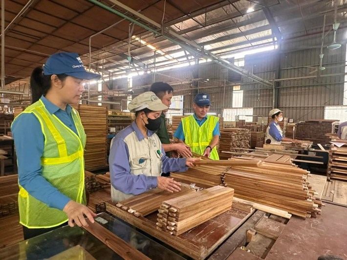 La Federación Laboral de la provincia de Tuyen Quang guía el proceso de consolidación del personal sindical de base. Foto: Federación Laboral de Tuyen Quang