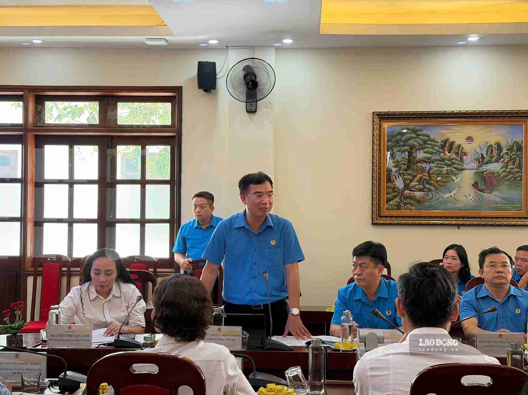 Các đại biểu tham dự tọa đàm về nâng cao hiệu quả phối hợp thực hiện Nghị quyết 57-NQ/TW. Ảnh: Mai Hương