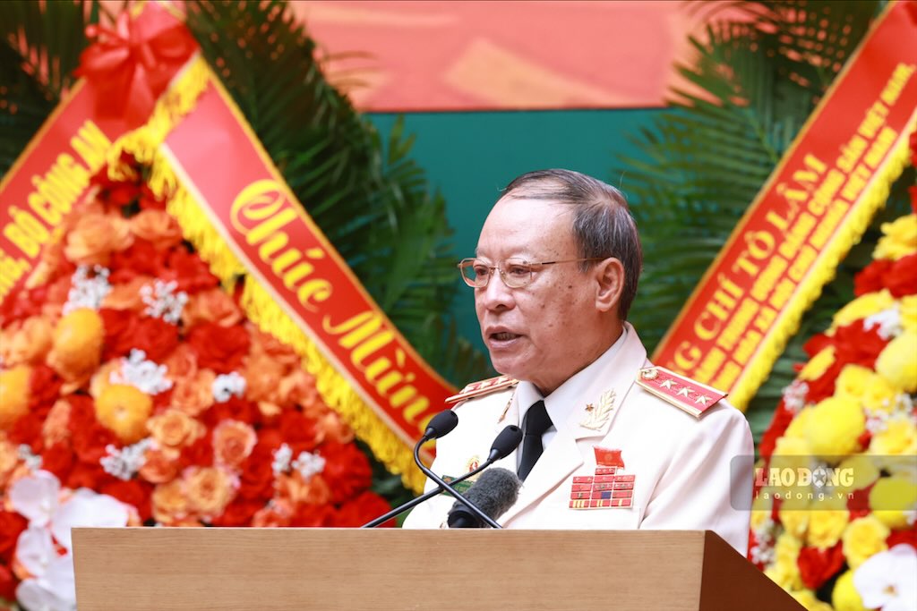 Thượng tướng Lê Quý Vương - Chủ tịch Hội Cựu Công an nhân dân Việt Nam phát biểu tại Đại hội. Ảnh: Hải Nguyễn