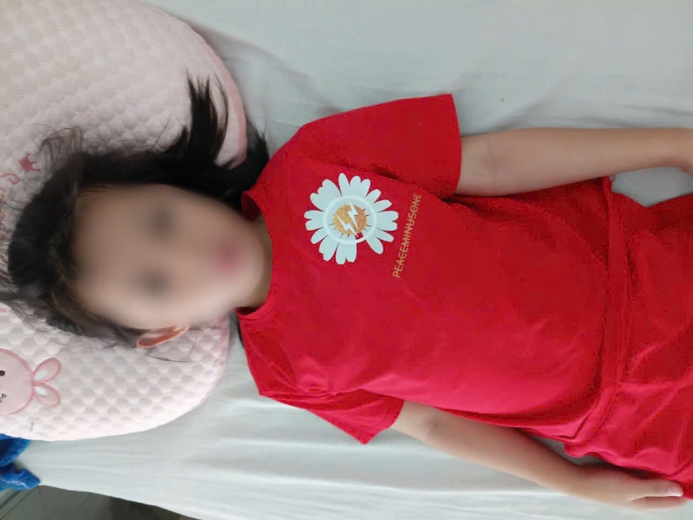 LD26246: Mẹ đơn thân kiệt quệ khi hai con nhỏ cùng mắc bệnh