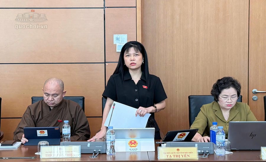 Đại biểu Quốc hội Tạ Thị Yên (đoàn Điện Biên) phát biểu thảo luận tại tổ, trong khuôn khổ Kỳ họp thứ 2, Quốc hội khóa XVI. Ảnh: Media Quốc hội