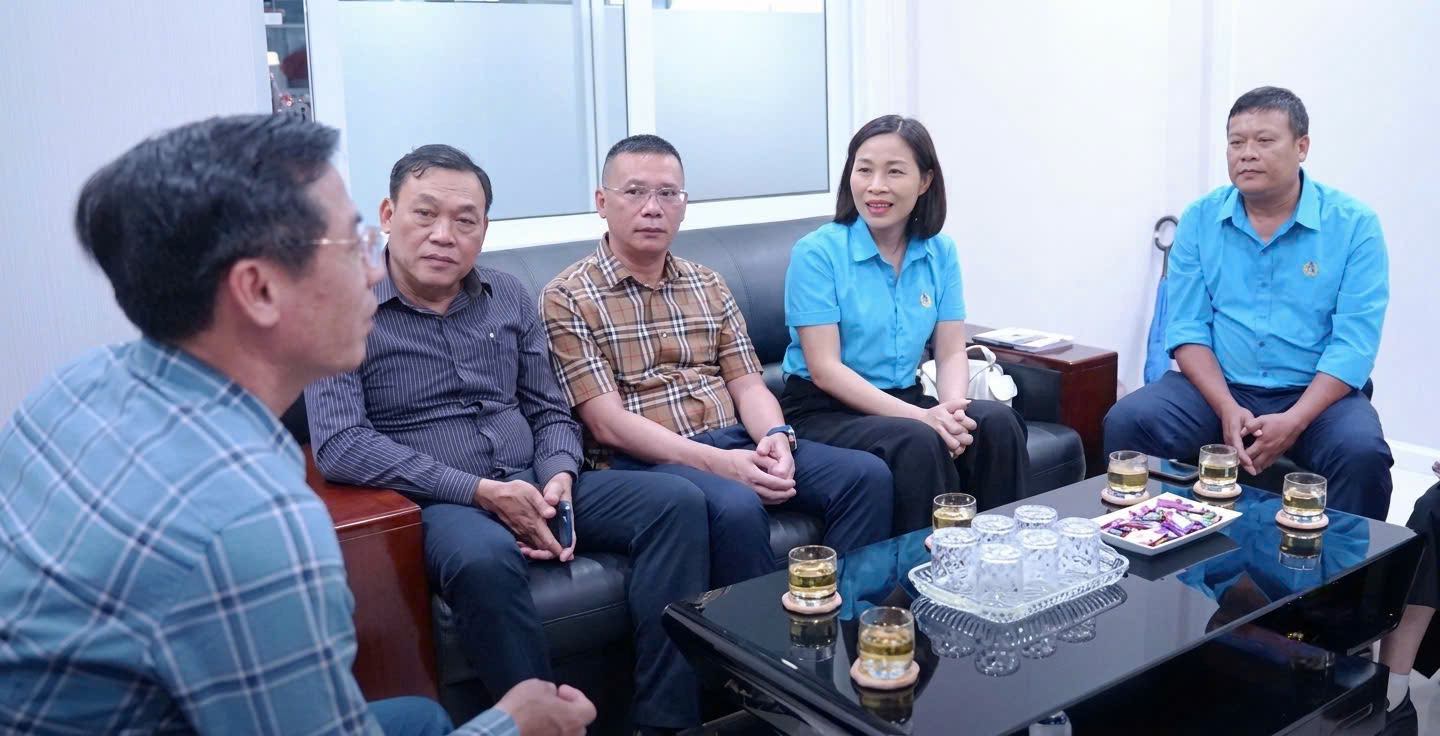 Phường Vinh Phú vận động thành lập tổ chức Công đoàn tại doanh nghiệp