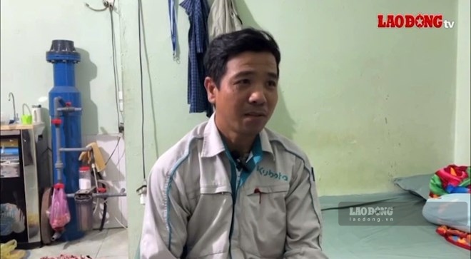 Công nhân ngoài 40 tuổi lo mất việc, khó chờ đến tuổi nghỉ hưu