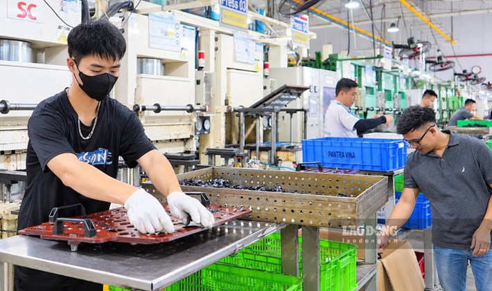 Hơn 200 doanh nghiệp FDI ở Hải Phòng cần tuyển lao động. Ảnh: Mai Dung