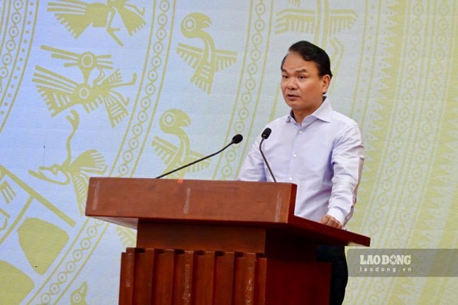 Ủy viên Trung ương Đảng, Bộ trưởng, Chủ nhiệm Văn phòng Chính phủ Đặng Xuân Phong - Người phát ngôn của Chính phủ cho biết tính chung 9 tháng, có 12/34 địa phương tăng trưởng hai con số. Ảnh: Phạm Đông