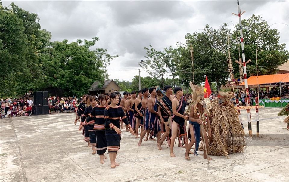 Lễ hội văn hóa, du lịch ở xã Chư A Thai. Ảnh: Bảo Anh
