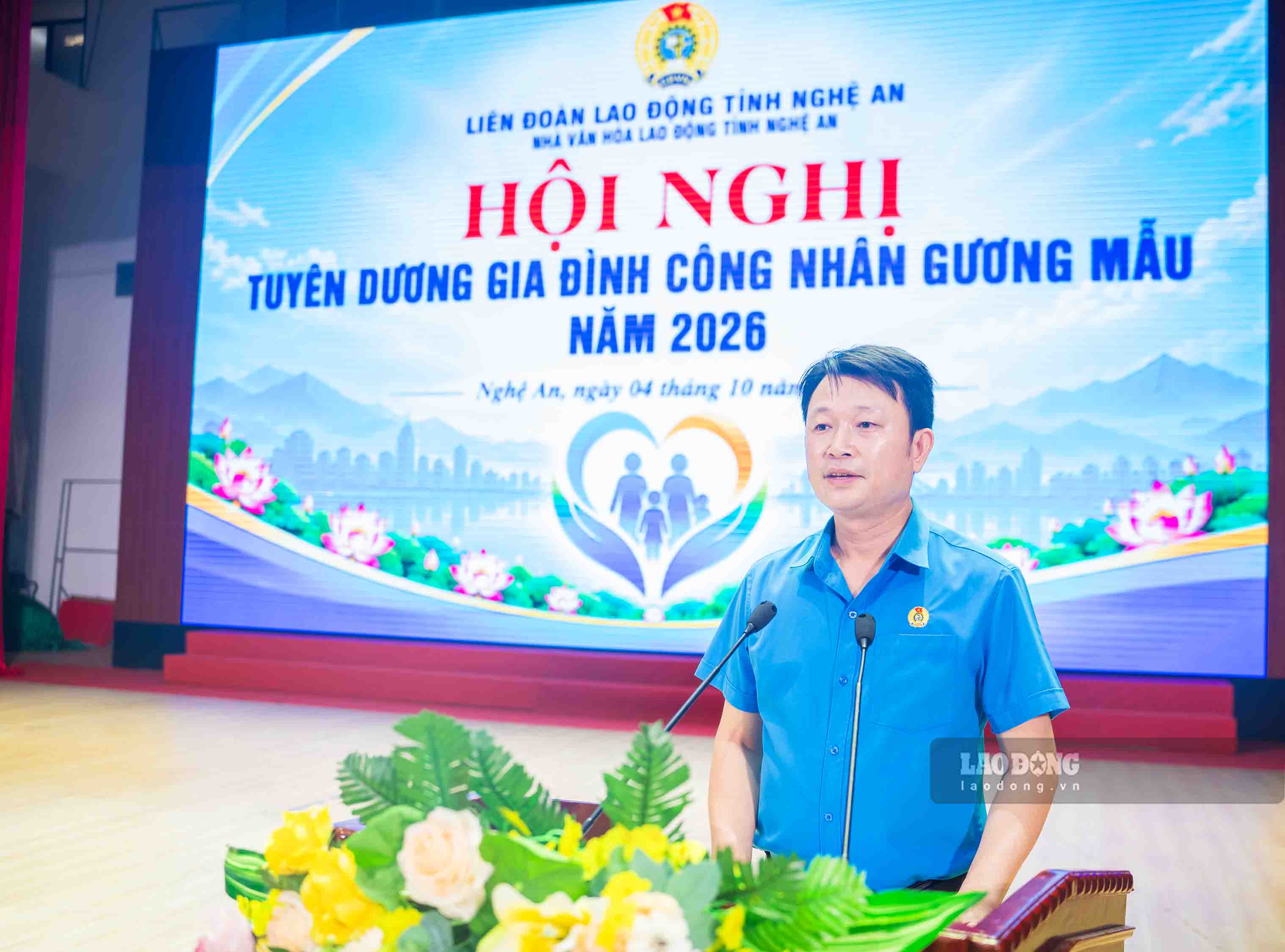 Ông Nguyễn Đức Thụ - Giám đốc Nhà Văn hóa Lao động tỉnh Nghệ An phát biểu tại hội nghị. Ảnh: Duy Chương